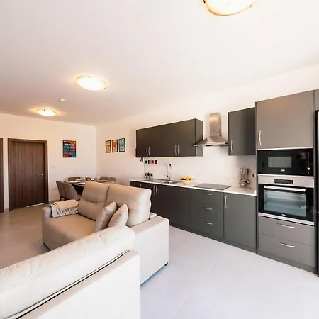 Modern In Malta's Charming Apartament