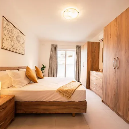 Apartman Modern In Malta's Charming *